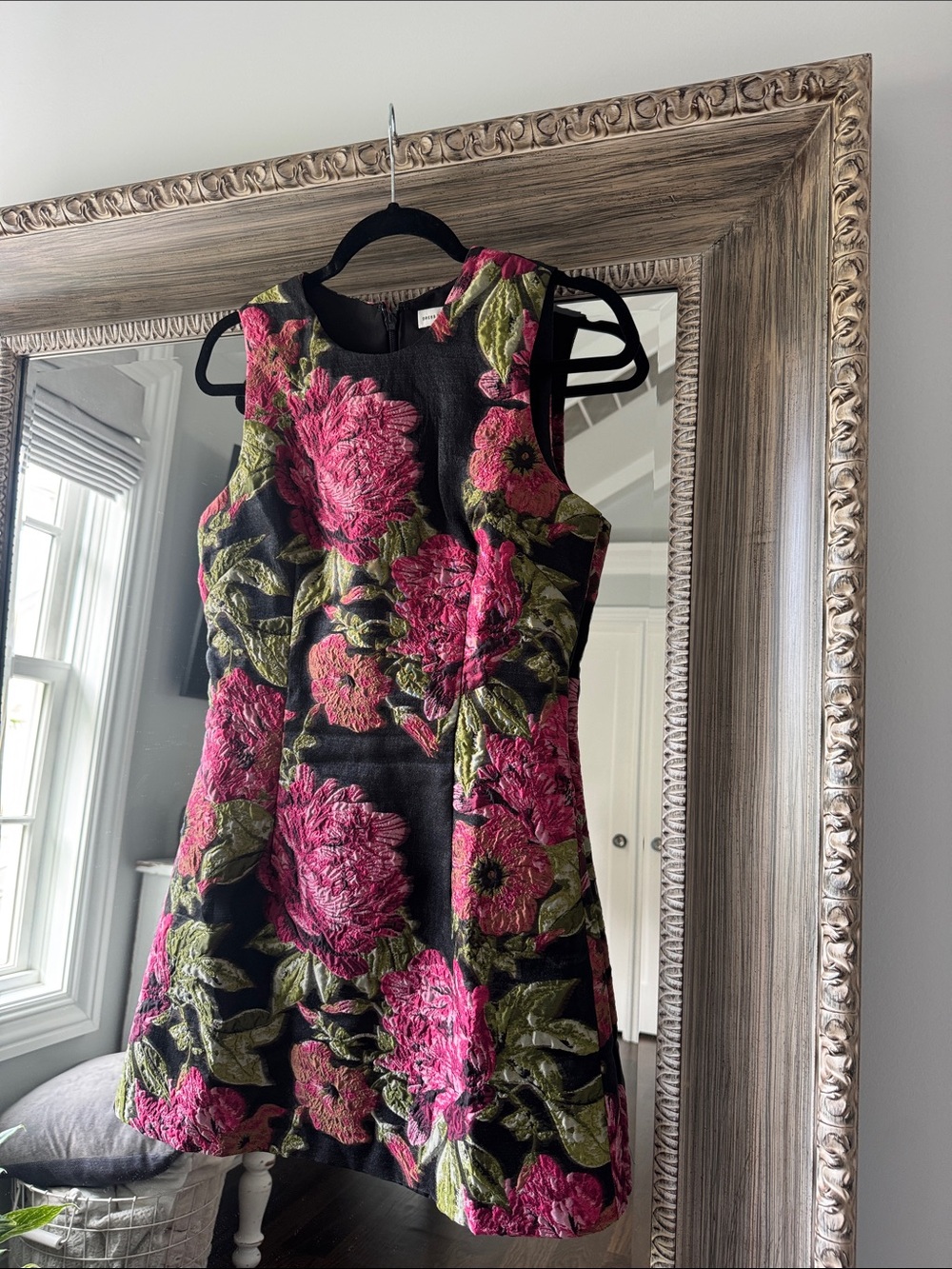 Dress the Population Embroidered Black & Pink Sleeveless Dress